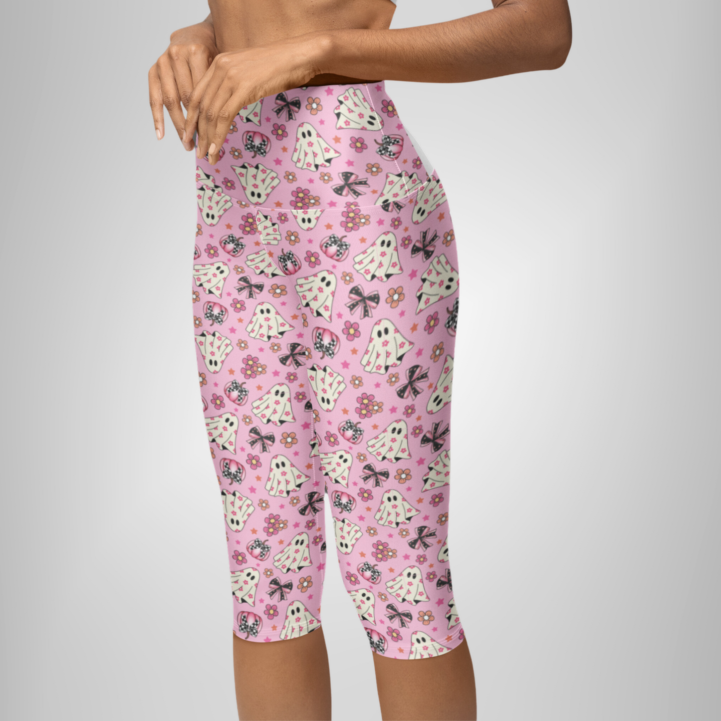 Flirty Phantom Capri Leggings