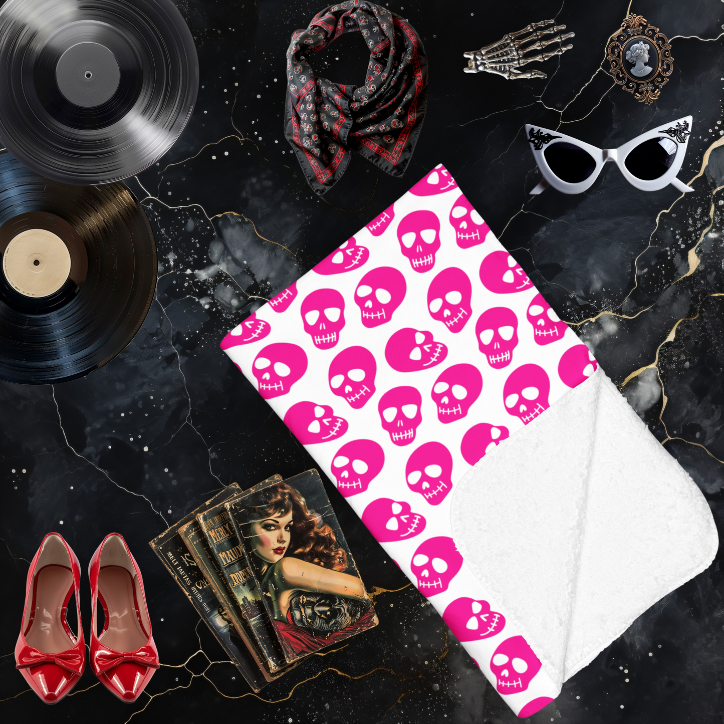 Pink Skull Arctic Fleece Blanket